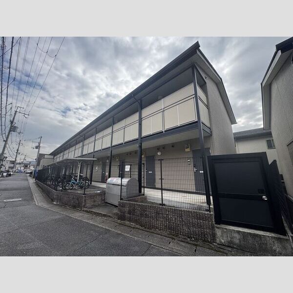 レオパレスボンマルシェ山科