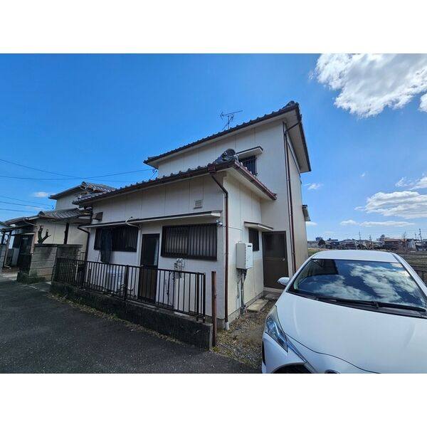 津島市上新田町三丁目戸建て 室内写真1