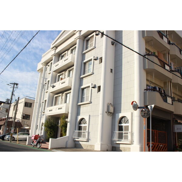 シャトー西村