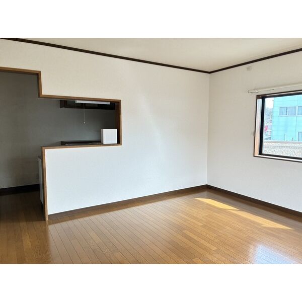 青山戸建 室内写真3