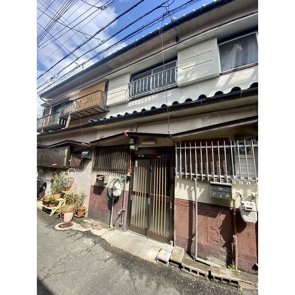 御幸東町貸家