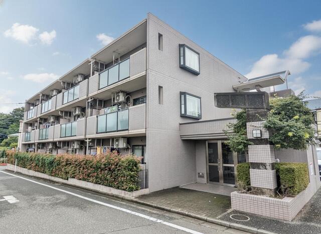 ファミール2001 建物画像