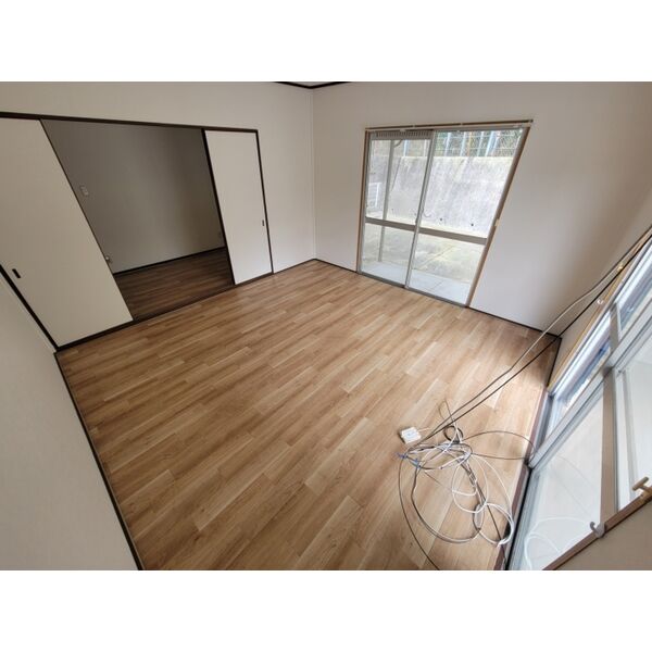 塩屋台3丁目貸家 室内写真3