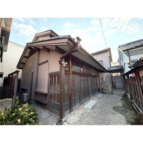 上忍町戸建