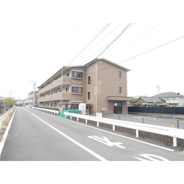 西焼津メゾン小石川 建物画像