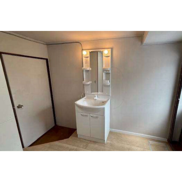 垂水区塩屋町2戸テラス 室内写真1