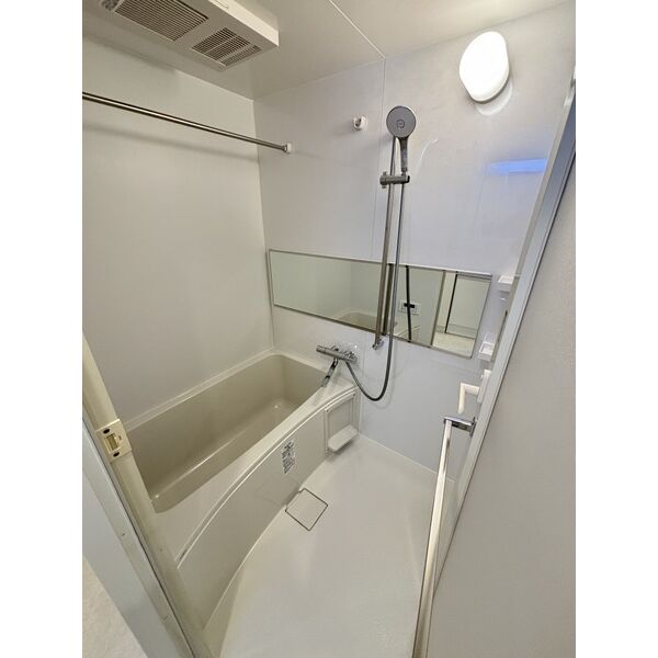 スプランディッド大阪EAST 室内写真5