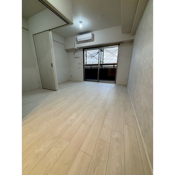 スプランディッド大阪EAST 室内写真6