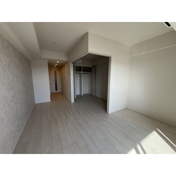スプランディッド大阪EAST 室内写真1