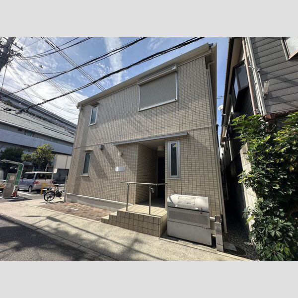 アイ・ドミール