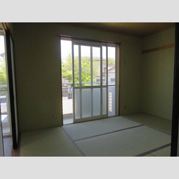 クレール高松山 室内写真1