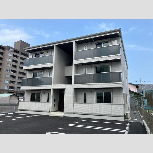 D crest 若松町