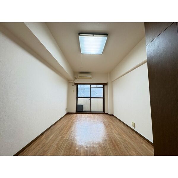BOONE出屋敷 室内写真2