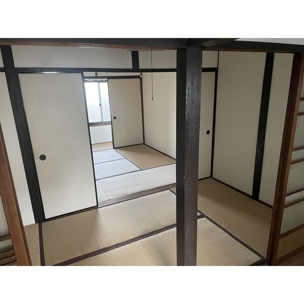 有本万方荘 室内写真2