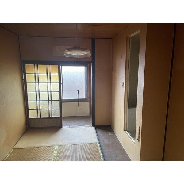 有本万方荘 室内写真2