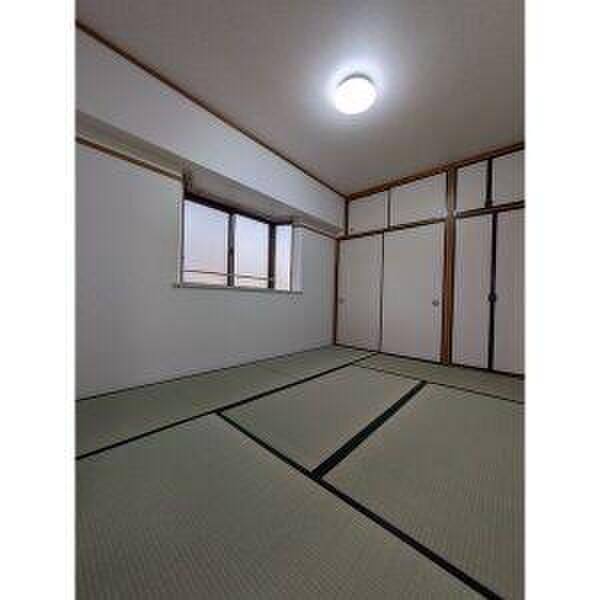 グランドヒルズ一番館 室内写真4