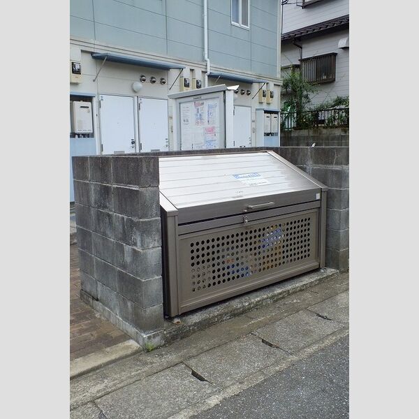 レオパレスザーリア 室内写真7