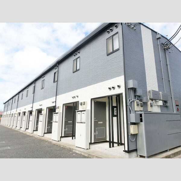 レオパレスラピュタ 建物画像