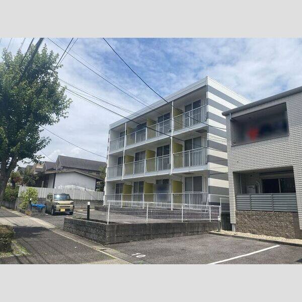レオパレスTakashima 建物画像