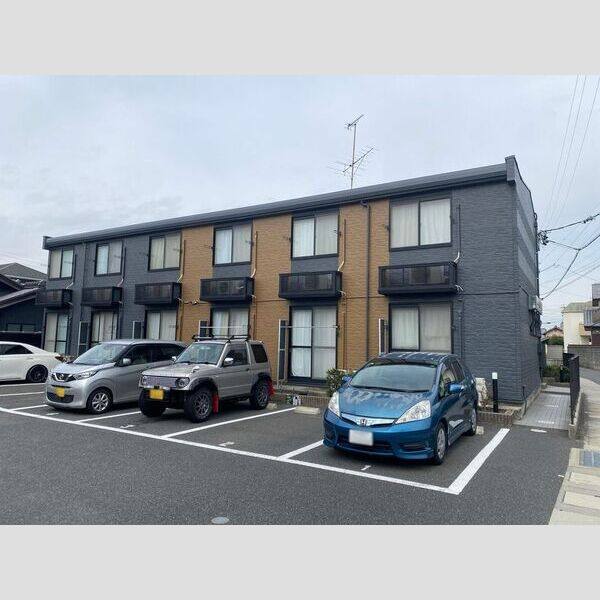 レオパレスエスペランサ 建物画像
