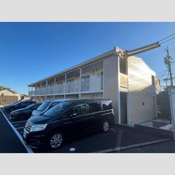 レオパレスブラン西門 建物画像