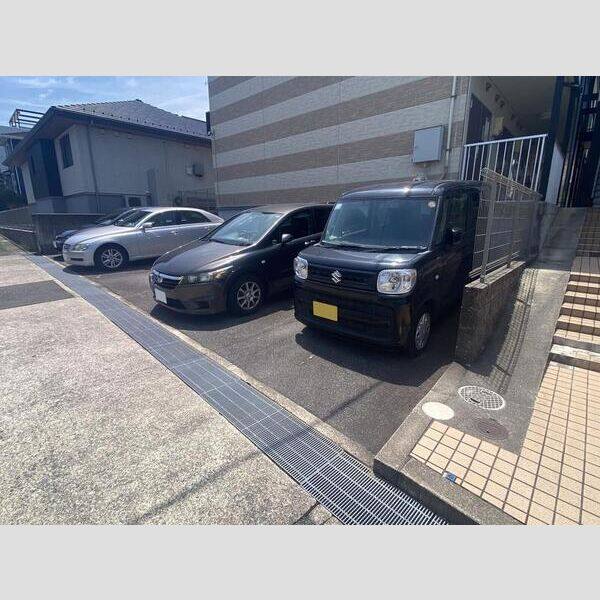 レオパレス鴻の巣 室内写真4