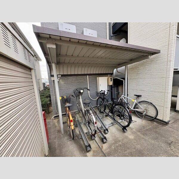 レオパレスM　O 室内写真8