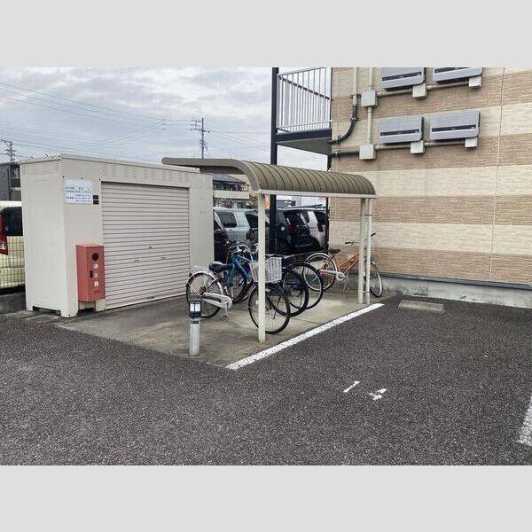 レオパレス両郷コート 室内写真9