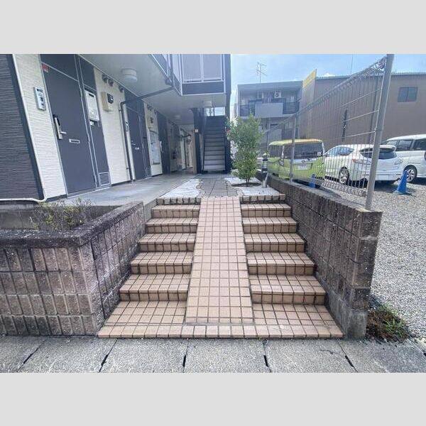 レオパレスイターナル原 室内写真3