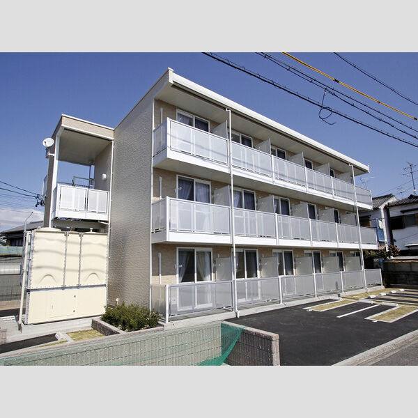 レオパレスアベイユ 建物画像