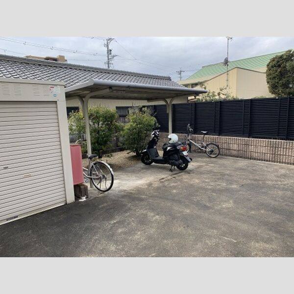 レオパレスWEST月見 室内写真4