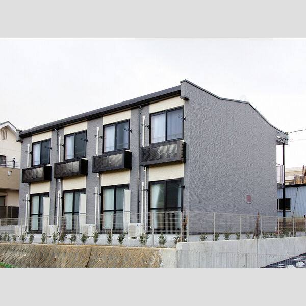 レオパレス万場山Ⅱ 建物画像