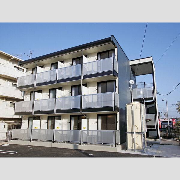 レオパレスドリームウィング 建物画像