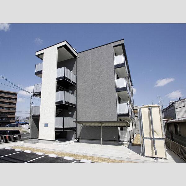 レオパレスハイビーノ 建物画像