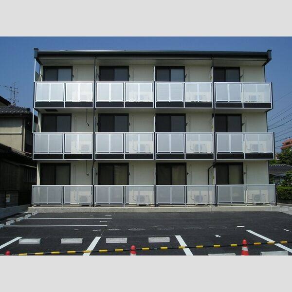 レオパレスうみのかぜ 建物画像