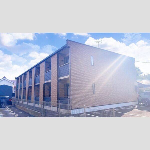 レオネクストなるみ 建物画像