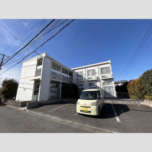 レオパレスひばりヒルズ 建物画像