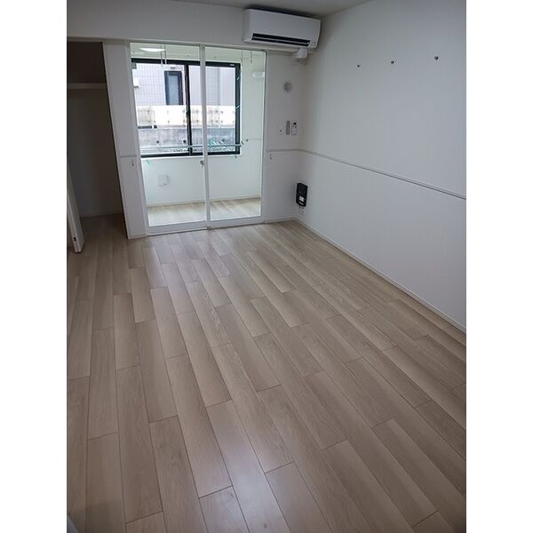 イリゼ府中 室内写真1