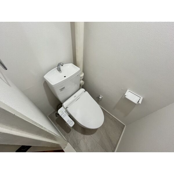 鈴蘭泉台第二住宅 室内写真5