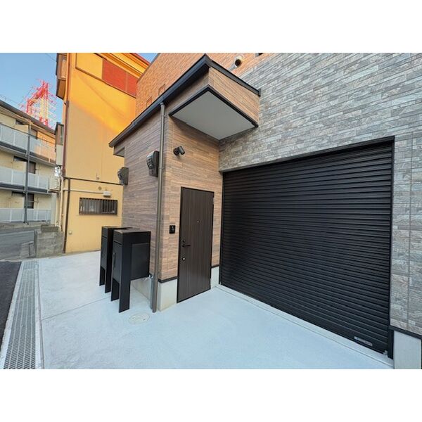 B-side Garage House 室内写真7