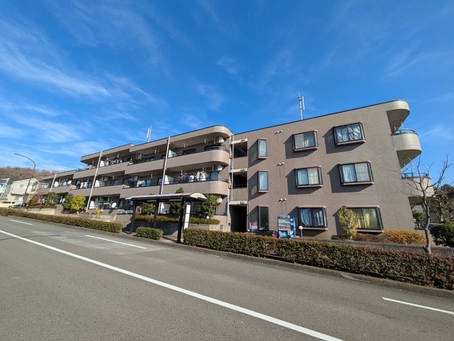 カサブランカスクエアＢ 建物画像
