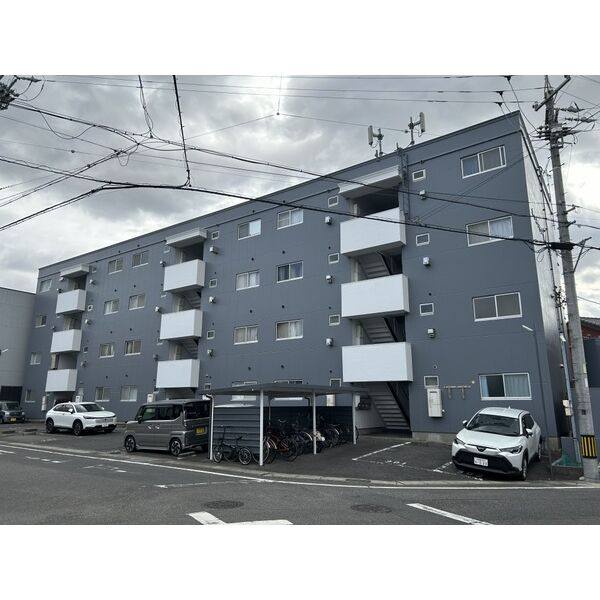 キャスリオン青山 建物画像