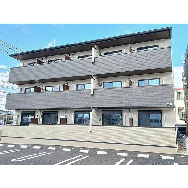 ヒカルサ　小牧田県ウエスト 建物画像