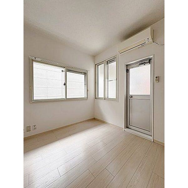 HOUSE LOKO 室内写真10
