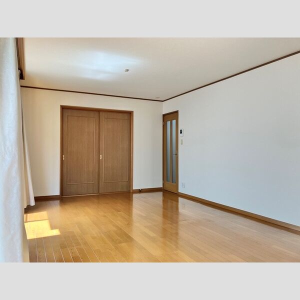 柏戸建 室内写真2