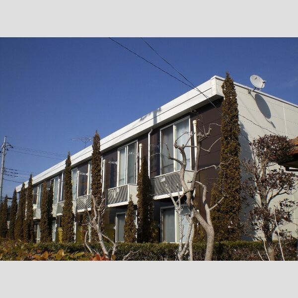 レオパレスシャルマン 建物画像