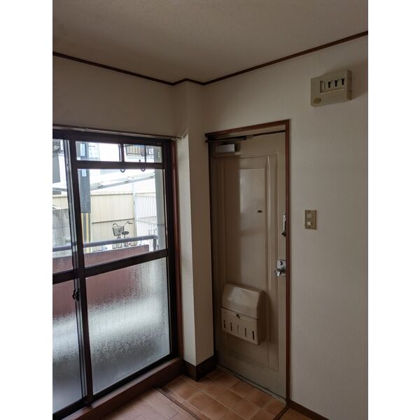 新大阪東ハイツ 室内写真2