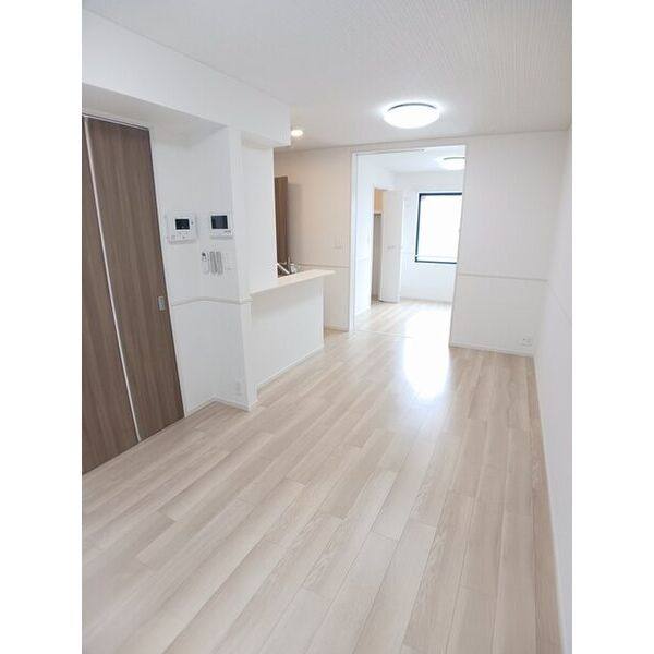 ヒカルサ豊橋東岩田ノース 室内写真2