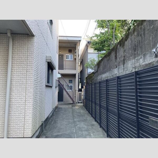 上野アパートメント