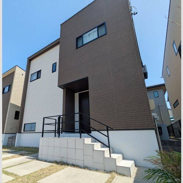 今川町山ノ神戸建 建物画像